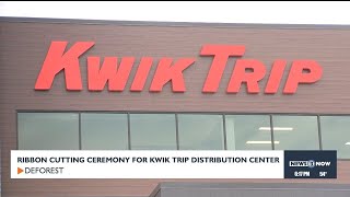 Ribbon cutting for new distribution center in DeForest