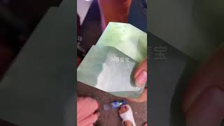 翡翠衬托你的美 #玉石 #翡翠 #玉 #熱門 #紫翡翠