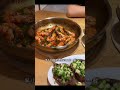 香煎葱蒜牛肉卷；生蚝粉丝豆腐煲；香煎大虾；牛肉卷；生蚝；虾；