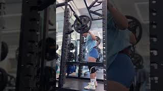 바벨 백 스쿼트 70kg 3x5 #여자스쿼트 #스쿼트자세 #스쿼트70kg #운동하는여자