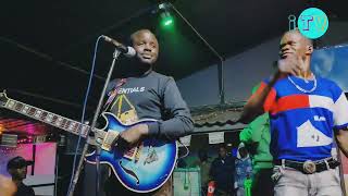 Mark Ngwazi Ft Alick Macheso Best Moments At Steak House Ma1 aya💥🎸🎸