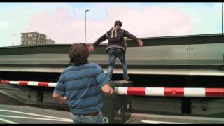 Parkour \u0026 Freerunning Scenes taken from Razend