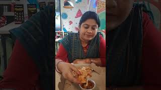 amiro ke khane ka style vs humare khane ka style #shorts #youtubeshorts #streetfood #foodshorts