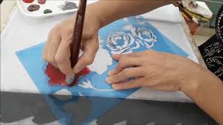 PINTANDO ROSAS E BORBOLETAS COM STENCIL Professora Marilda Toledo