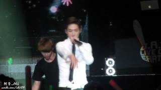 130517 LIVE ON EARTH IN NYC Sexy Clap Himchan focus