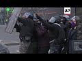 Police clash with yellow vest protesters in Paris
