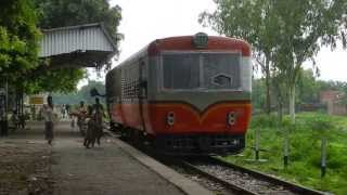 MG Railbus departs from Dohrighat to Indara