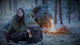 Bushcraft in the black forest🌲Extreme cold & snow🔥 Overnight alone at 12,2F / 4K Multicam Darkmode