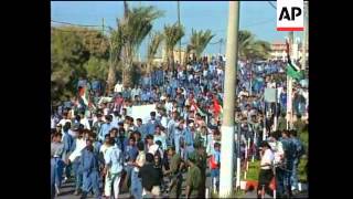 Gaza - Yasser Arafat welcomed back from Cairo