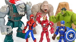 Marvel Avengers Hulk, Spider-Man, Iron Man! Defeat the giant monkey! | DuDuPopTOY