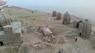 Bathu Ki Ladi Temples in Pong Dam Lake Bathu Ki Ladi Temples in Pong Dam Lake