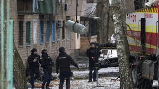 Guerre Russie-Ukraine : des tirs de missiles russes sur Kyiv et Kharkiv font cinq morts