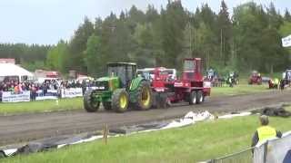 Tractor Pulling Piikkiö 2015