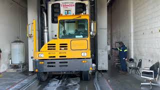 Revolutionize Fleet Maintenance: Advanced Truck Washing System