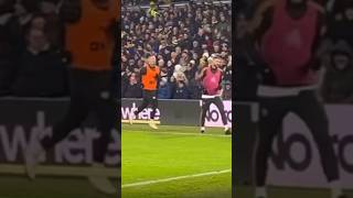 Leeds Fans Fight Kalvin Phillips 🥊😳