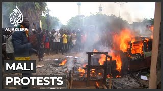 Mali protests: ECOWAS members discuss political crisis