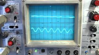 IWATSU  SS-5702　Analog Oscilloscope 動作確認