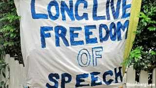 Should Hate Speech Be Illegal?