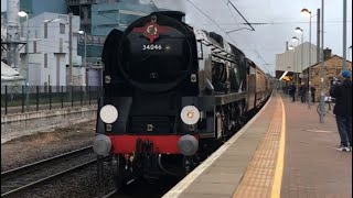 Trains at Warrington bank quay