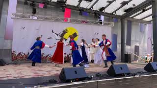 Folkloric Program at Polish festival Melbourne - Polonez Song and dance ensemble and Poligrodzianie