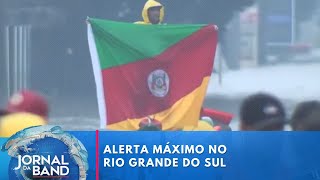 Rio Grande do Sul está em alerta máximo para mais inundações | Jornal da Band