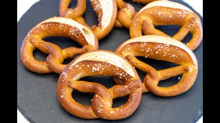 Bavarian Pretzels | with baking soda