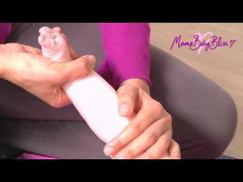 Mama Baby Bliss: Baby Leg Massage Mama Baby Bliss: Baby Leg Massage