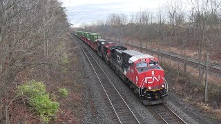 CN Intermodal Autorack Train CN 3368 \u0026 CN 3882 Locomotives At Denfield Rd Bridge Nov 05 2024