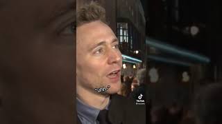 Tom Hiddleston's amazing joke! AVENGERS INTERVIEW