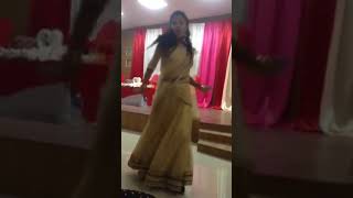Amisha in party dance 💃 💃 💃