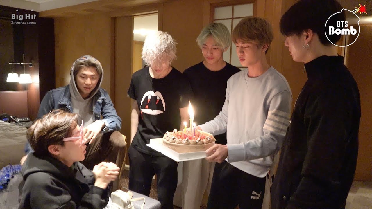 [BANGTAN BOMB] Hobi’s Surprise Birthday Party! - BTS (방탄소년단) - YouTube