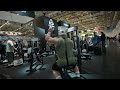 how to use gym machines shoulder front press