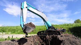 3D printed RC excavator Kobelco SK 850 LC