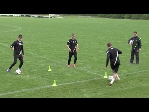 Master ball control | Soccer training drills | Nike Academy Master ball control | Soccer training drills | Nike Academy