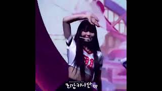 240920 Fifty Fifty Debut Showcase  keena push your love fancam