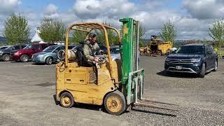 Lot 26 - Caterpillar Propane Forklift