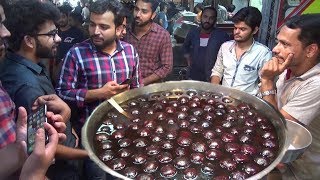 People Eating Gulab Jamun \u0026 Mawa Jalebi | Delhi Street Food