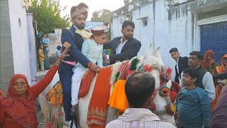 Band Baja Barat nikaasi || desi Band Baja Dhol 🥁 || dulhe ki Ghodi 🐎 || rajasthani shaadi