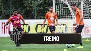 Atlético realiza penúltimo treino antes da viagem para SP