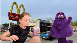 There's Fanfiction About The Grimace Milkshake???