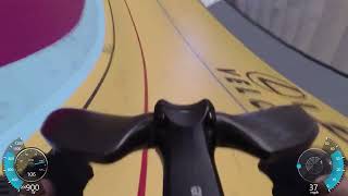 2g turns on a bicycle - Flying 200m at Lexus Velodrome