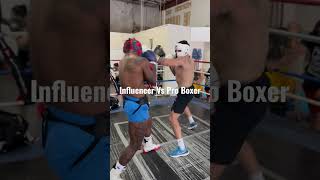 Sparring a pro boxer #boxing #boxingtraining #sparring