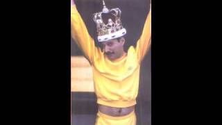 21. Crazy Little Thing Called Love (Queen-Live In Slane: 7/5/1986)