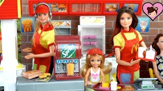Barbie Doll Mc Donalds Drive Thru Restaurant - Playing with Dolls