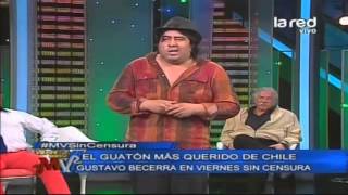 Gustavo Becerra va con el chiste de los viejitos