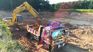 รถแม็คโครขุดสระเพื่อการเกษตร ขุดตักดินใส่รถหกล้อ | KOMATSU PC160 \u0026 Trucks Ep.1 | ชินกฤช ว่องไว