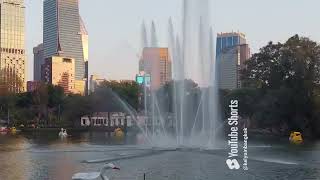 Kelyn Captures the Magic of the Fountain at Lumpini Park