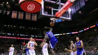 Tyreke Evans Dunks On Gary Neal! [HD]