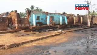 Around 50 Houses Burnt Down With Bomb Blast In Delang