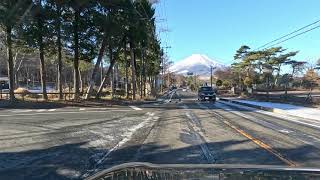 2022年12月19日午前9時頃、倍速 山中湖旭日丘交差点付近の様子